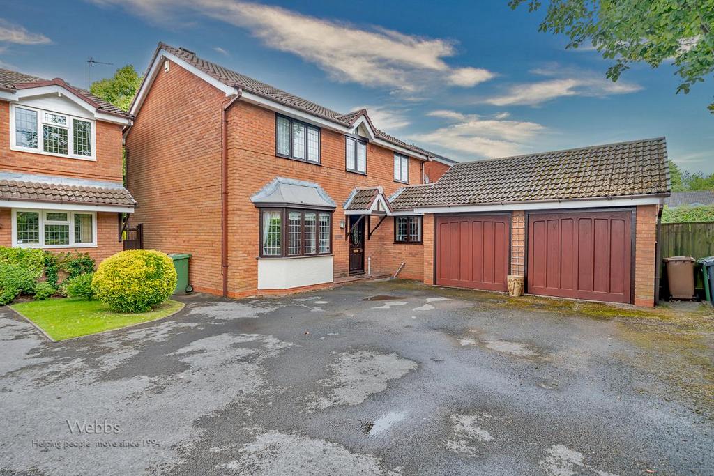 Belfry Close, Walsall WS3 4 bed detached house for sale £400,000