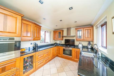 4 bedroom detached house for sale, Belfry Close, Walsall WS3