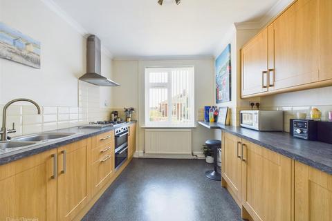 3 bedroom semi-detached house for sale, Cambridge Street, Nottingham NG4