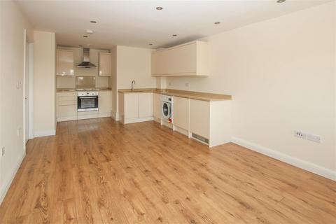 1 bedroom apartment for sale, Station Road, West Horndon, Brentwood