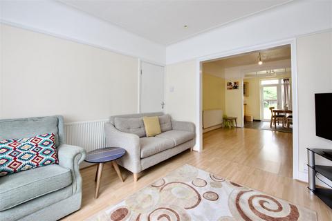 3 bedroom end of terrace house for sale, Lincoln Crescent, Enfield