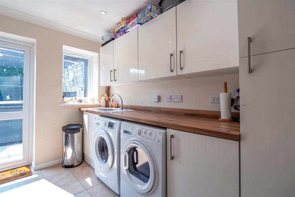 Utility Room.jpg