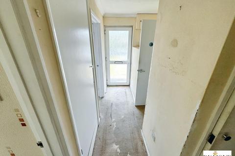 2 Boyes Close, Halberton, Tiverton, EX16 7DB