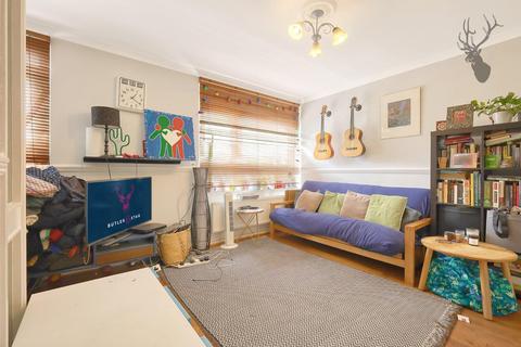 2 bedroom apartment for sale, Mckenna House, Bow