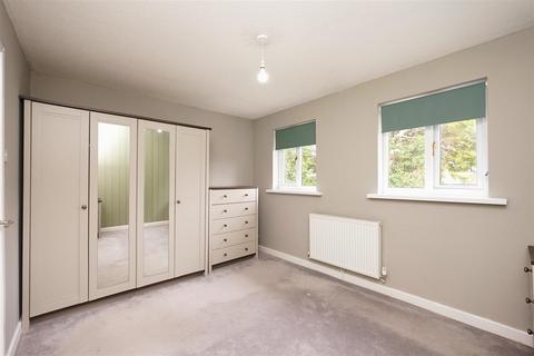 8 Sedgefield Road, Barrow-in-furness, LA13 0TN