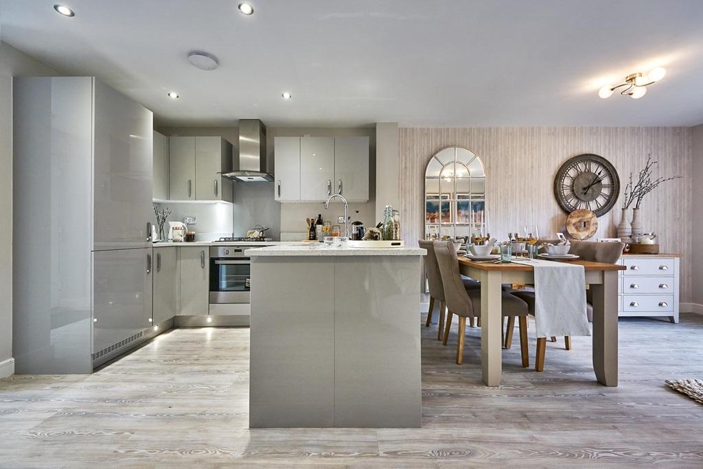 Spacious kitchen/dining area