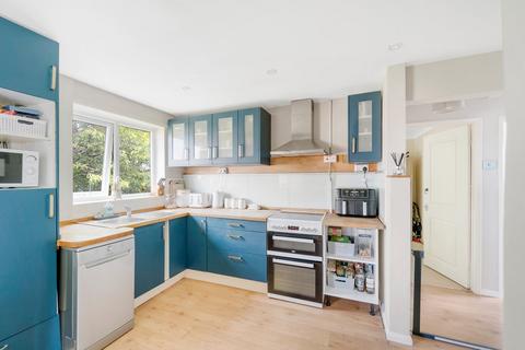 33 Avon Close, Weston-super-mare, BS23 4QP