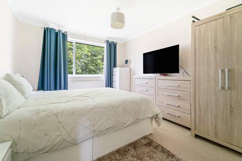 33 Avon Close, Weston-super-mare, BS23 4QP