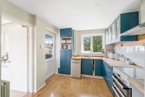 33 Avon Close, Weston-super-mare, BS23 4QP