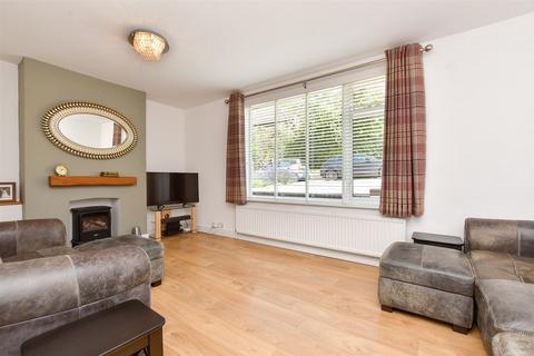 2 bedroom detached house for sale, Downsway, Whyteleafe, Surrey