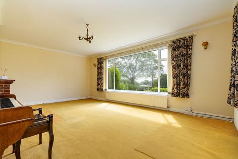 2 bedroom detached bungalow for sale, 25, The Park, Onchan