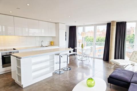 2 bedroom apartment to rent, Nottingham One Entrance A, Canal Street, Nottingham, Nottinghamshire, NG1 7HL