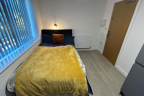 1 bedroom property to rent, Humphrey Road, Manchester, Greater Manchester, M16