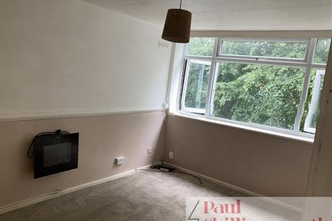 2 bedroom flat for sale, Culworth Court, Coventry, CV6 5JY