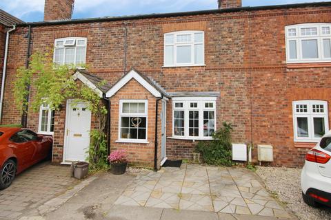 2 bedroom cottage for sale, Sandfield Terrace, Sandfield Lane, Acton Bridge, CW8