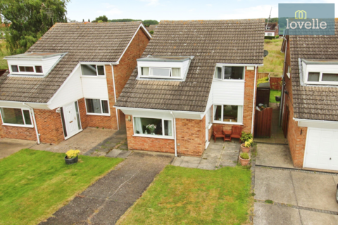 3 bedroom detached house for sale, Eastfield Road, Keelby DN41