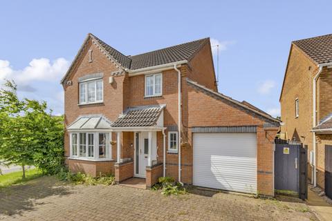 4 bedroom detached house for sale, Castleton Road, Desborough, NN14