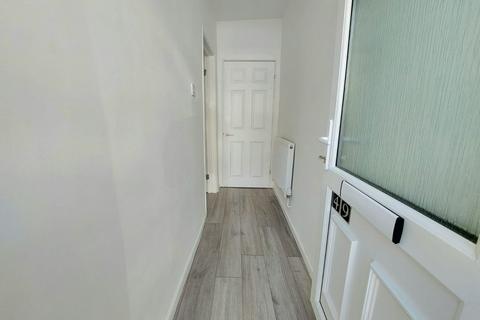 3 bedroom end of terrace house to rent, Morris Avenue, Mountain Ash, CF45