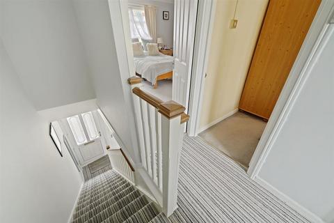 13 Sheldon Road, Dagenham, RM9 6DT