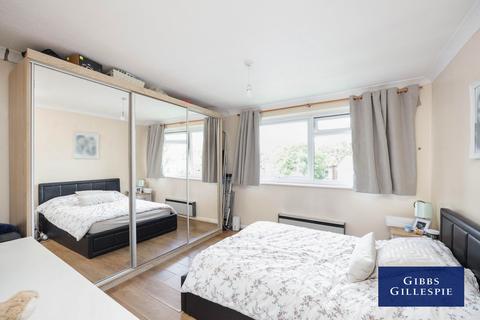 1 bedroom flat to rent, Penwood Court, Pinner