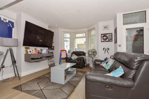 2 bedroom end of terrace house for sale, Dane Park Road, Ramsgate, Kent