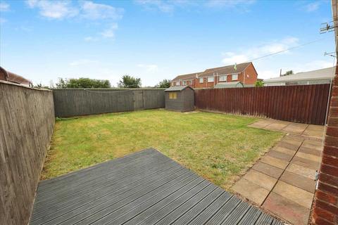 3 bedroom end of terrace house for sale, Sussex Gardens, Scampton