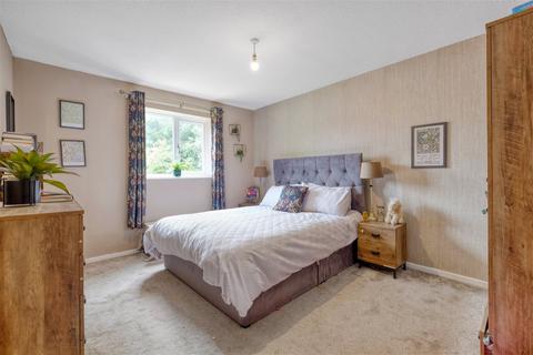 2 bedroom terraced house for sale, Patch Lane, Oakenshaw, Redditch B98 7XE