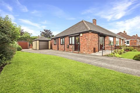 2 bedroom bungalow for sale, The Crescent, Nunthorpe