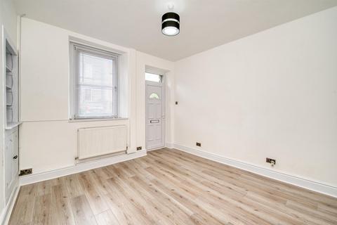 2 bedroom end of terrace house for sale, Cavendish Road, Matlock DE4