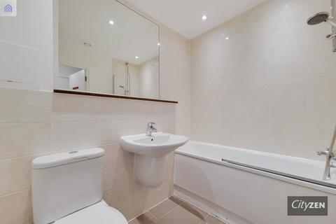 1 bedroom flat to rent, Park View Court, Devons Road, London E3