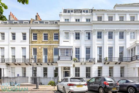 2 bedroom apartment for sale, Sussex Square, Brighton BN2