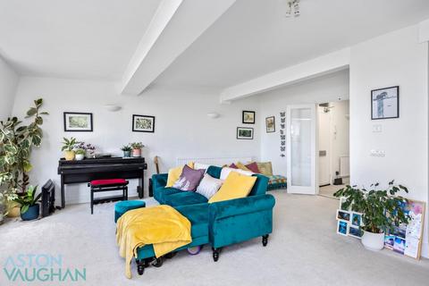 2 bedroom apartment for sale, Sussex Square, Brighton BN2