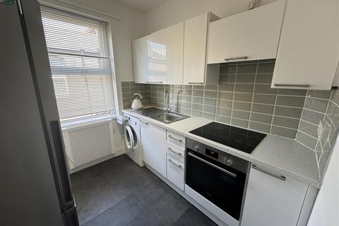 1 bedroom flat to rent, Polsloe Road, Exeter EX1