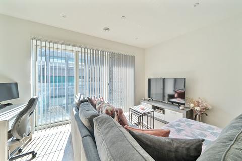 1 bedroom apartment for sale, Geraint Thomas House North, The Boulevard, Crawley, RH10