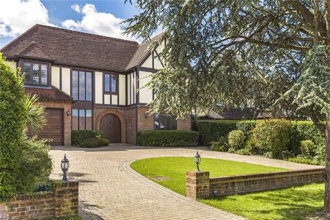 7 bedroom detached house to rent, Brookmans Avenue, Brookmans Park, Hertfordshire, AL9