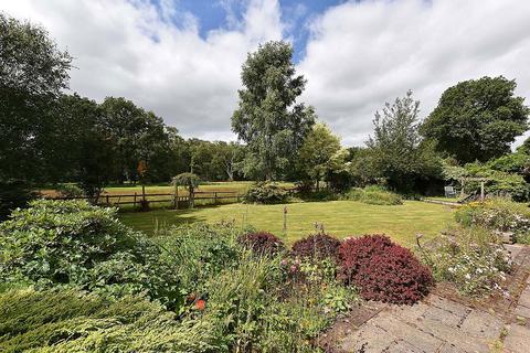 5 bedroom detached bungalow for sale, Northwich Road, Cranage, CW4