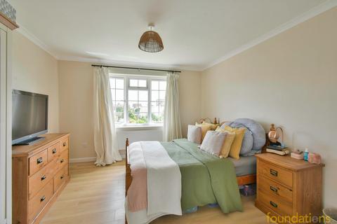 1 bedroom flat for sale, Woodville Road, Bexhill-on-Sea, TN39
