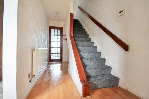 3 bedroom terraced house to rent, Water Street, Runcorn, WA7 1DS