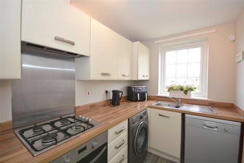 3 bedroom semi-detached house for sale, Henry Grove, Pudsey, West Yorkshire