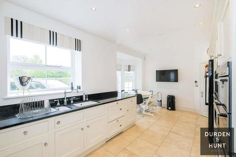 undefined, Regents Drive, Woodford Green, IG8
