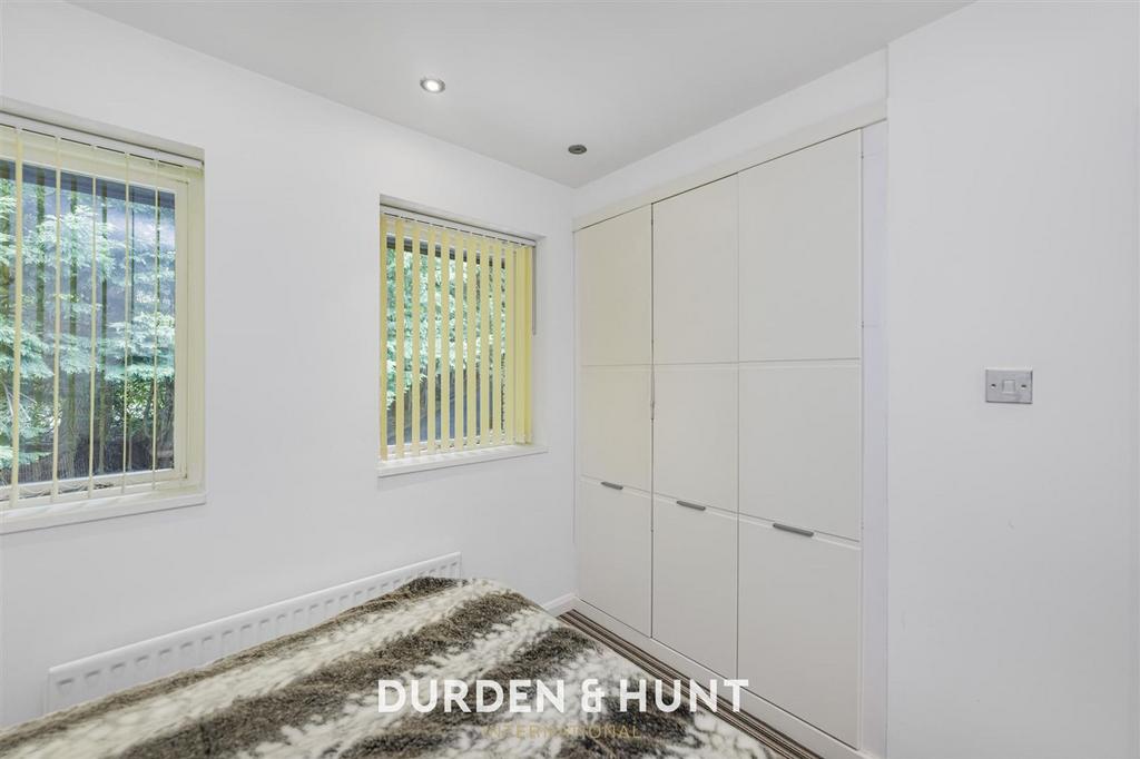 Walk-in wardrobe
