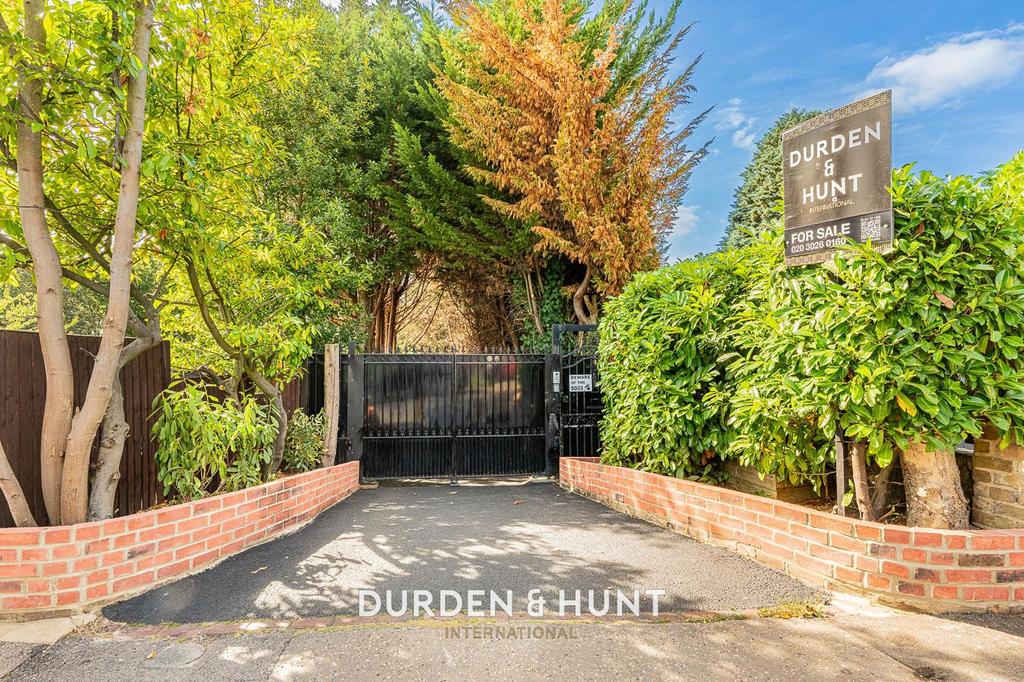 Detached house exterior