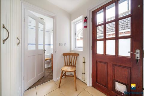 11 Artillery Terrace, Guildford, GU1 4NL