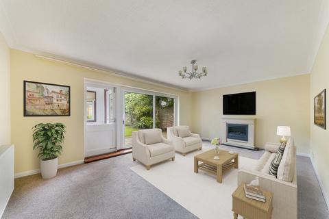 4 bedroom end of terrace house to rent, Ryecroft Road, London, SW16