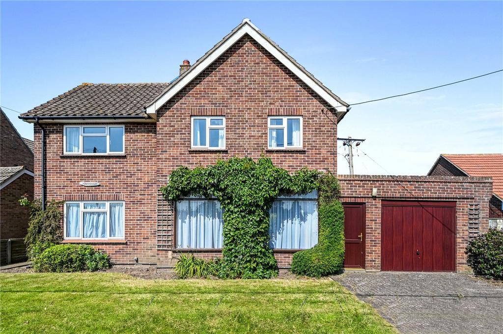 The Street, Bradfield, Manningtree... 3 bed detached house for sale £