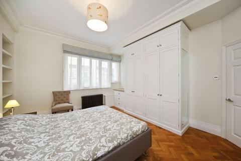 1 bedroom flat for sale, Whitehall Court, London, SW1A