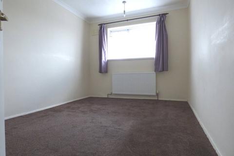 3 bedroom terraced house to rent, Luton LU3