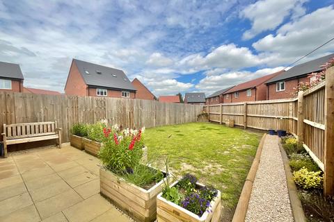 3 bedroom semi-detached house for sale, William Brereton Way, Henhull, CW5