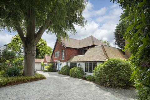 6 bedroom detached house for sale, Coombe End, KT2