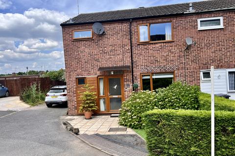 3 bedroom townhouse for sale, Dudley Close, Thurnby Lodge, LE5